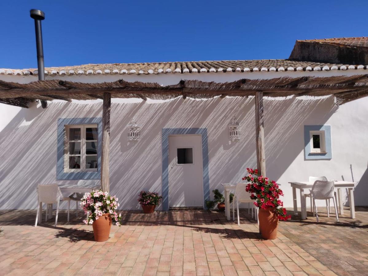 Casa Largo Do Poco Guesthouse 阿尔沃尔 外观 照片